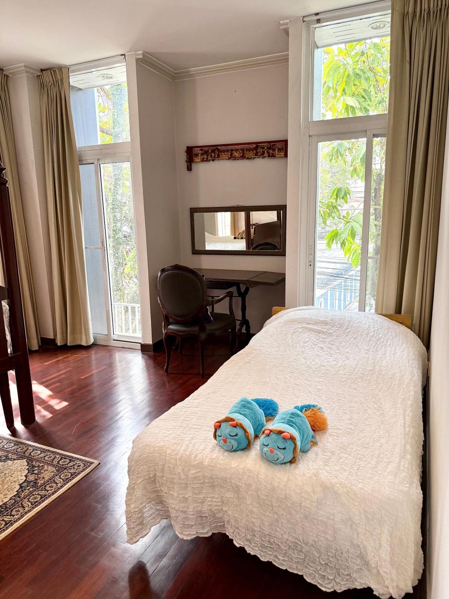 Samsen Suites Spacious 2Br Contemporary Thai Style Banguecoque Exterior foto